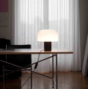 Flos Bellhop Glass T table lamp interior